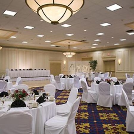 Boxboro Regency Hotel Boxborough Bagian luar foto