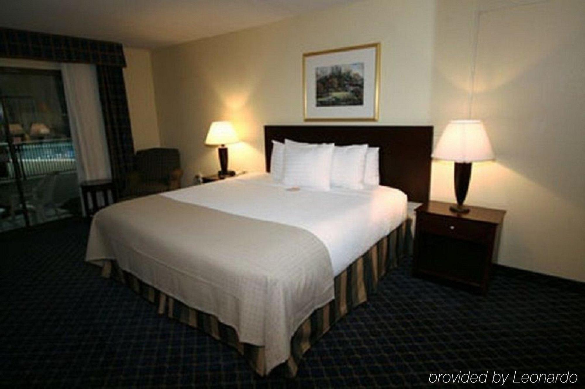Boxboro Regency Hotel Boxborough Ruang foto